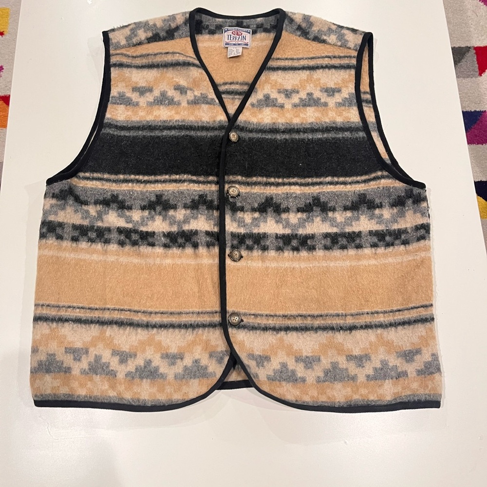 New Terrain - Wool Vest - Aztec Print - Picture 2 of 7